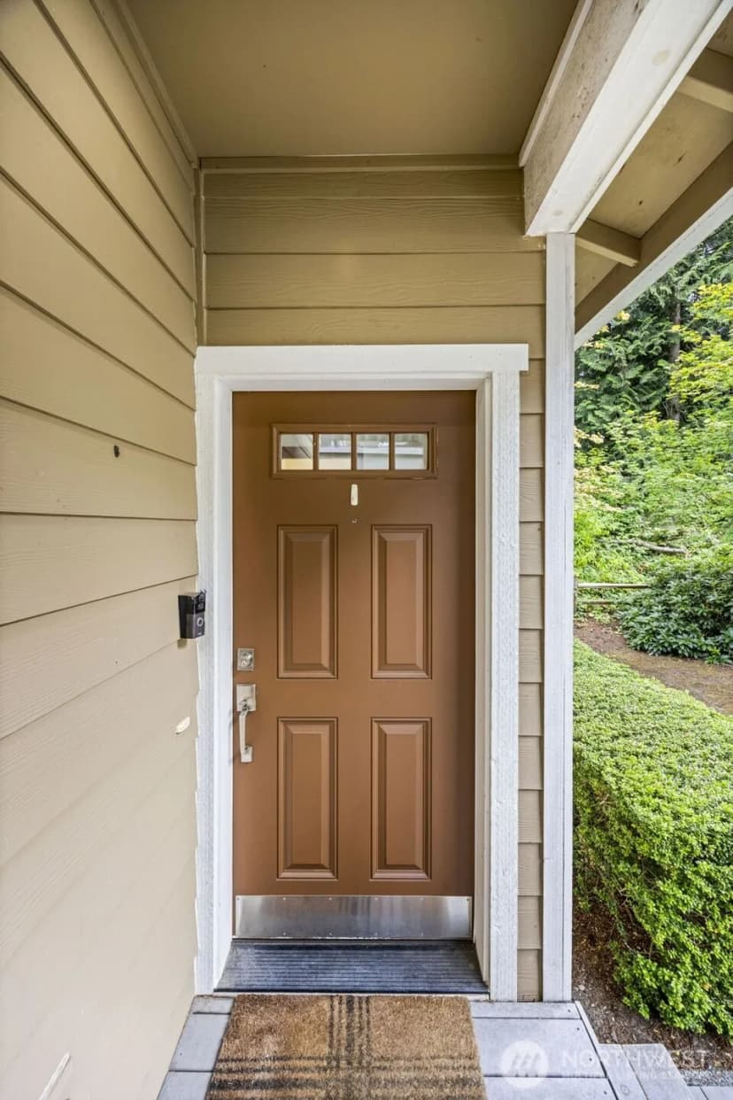 Property photo for 21622 11th Court Se, Bothell photo 4