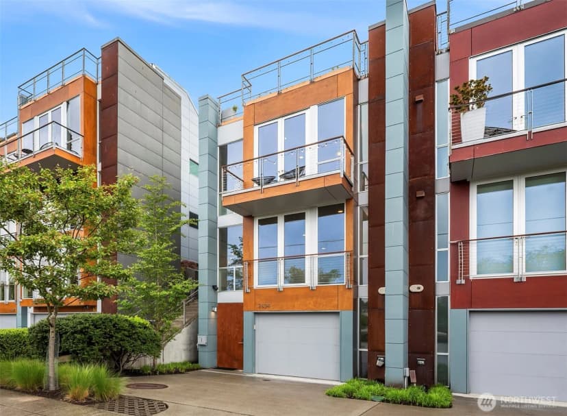 Property photo for 2834 Fairview Avenue E, Seattle photo 18