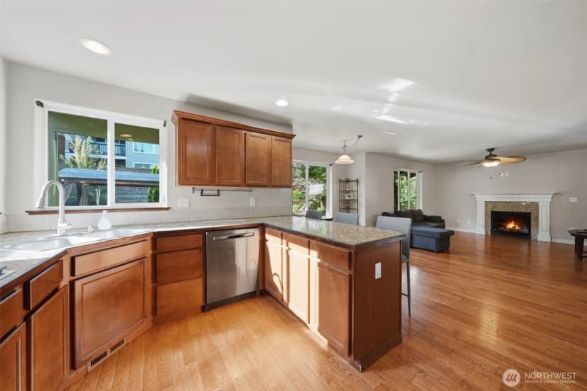 Property photo for 10606 Se 15th Street, Lake Stevens photo 8