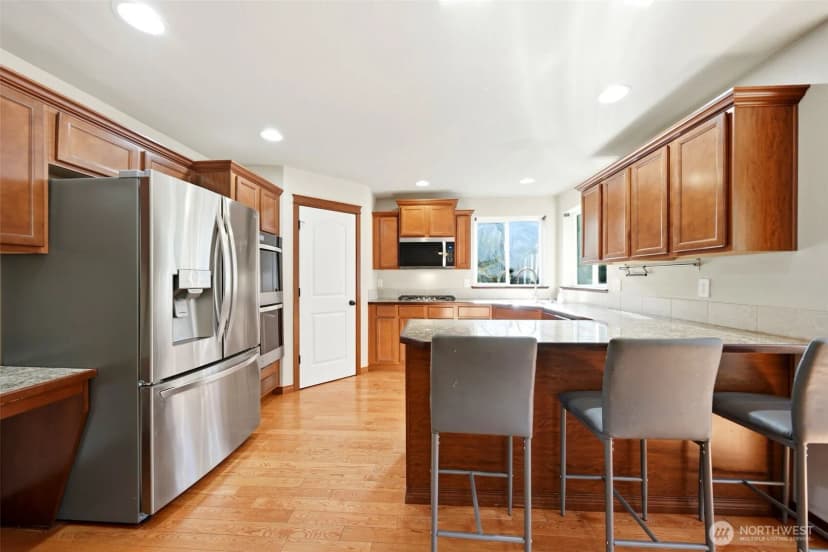 Property photo for 10606 Se 15th Street, Lake Stevens photo 6