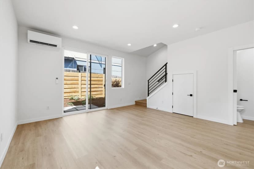Property photo for 2611 Nw 87th Street, Seattle photo 12