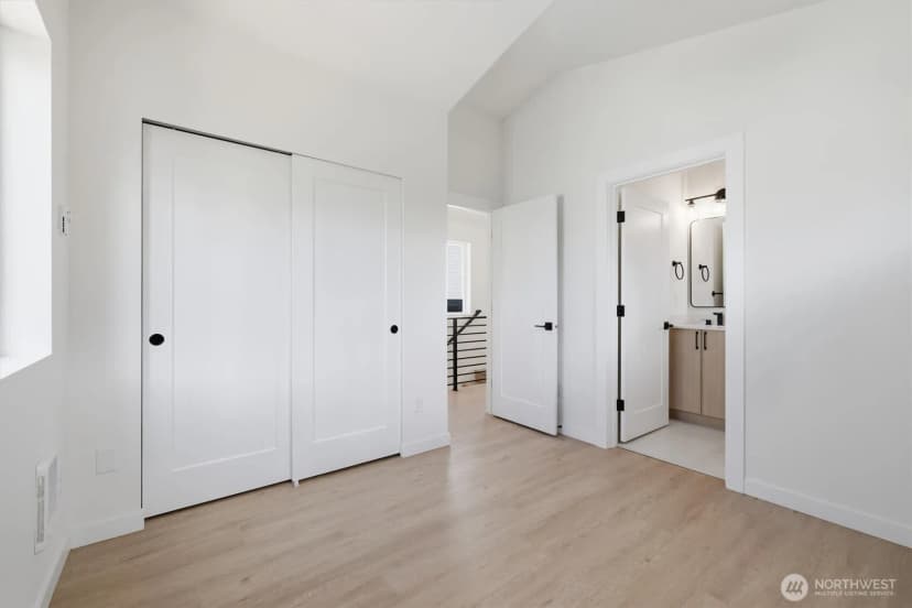 Property photo for 2611 Nw 87th Street, Seattle photo 32