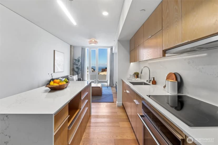 Property photo for 405 S Main Street #811, Seattle photo 14