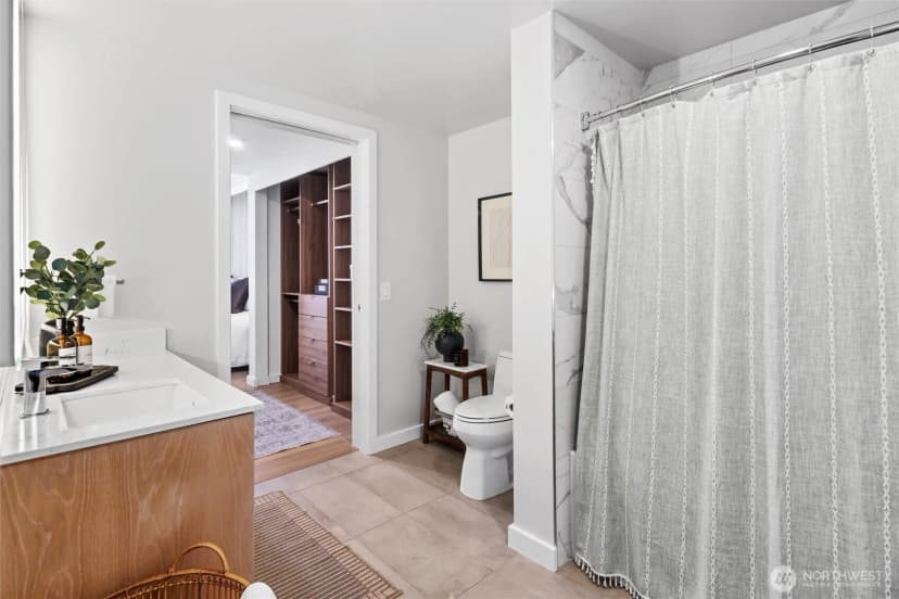 Property photo for 405 S Main Street #811, Seattle photo 22