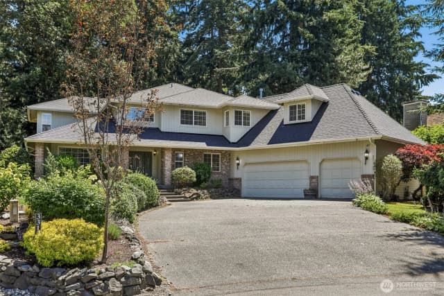 Property photo for 3311 11th Avenue Ct Nw, Gig Harbor photo 2