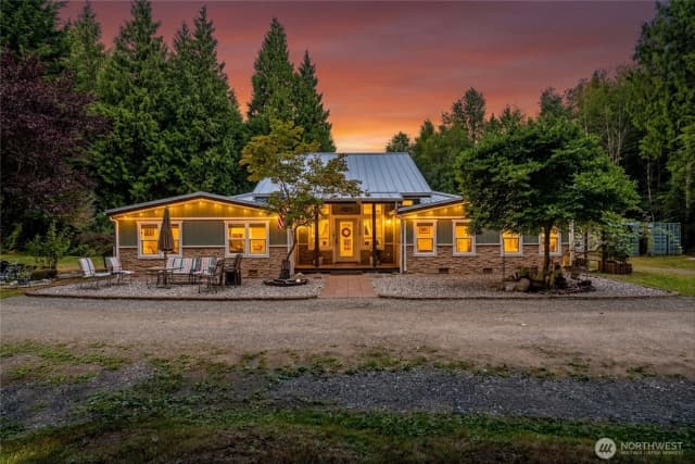 Property photo for 3695 Grandview Road, Ferndale