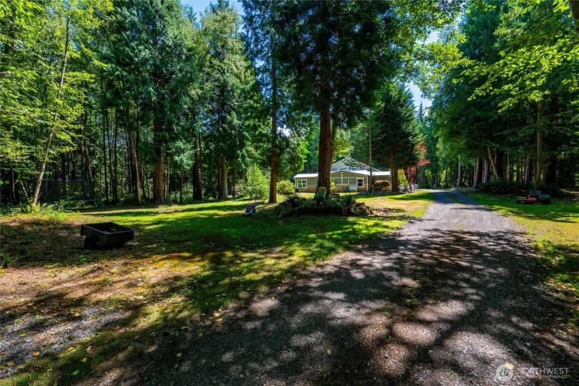 Property photo for 3695 Grandview Road, Ferndale photo 3