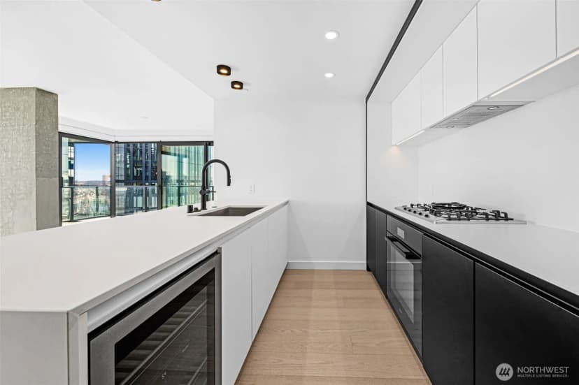 Property photo for 300 Virginia Street #4111, Seattle photo 10