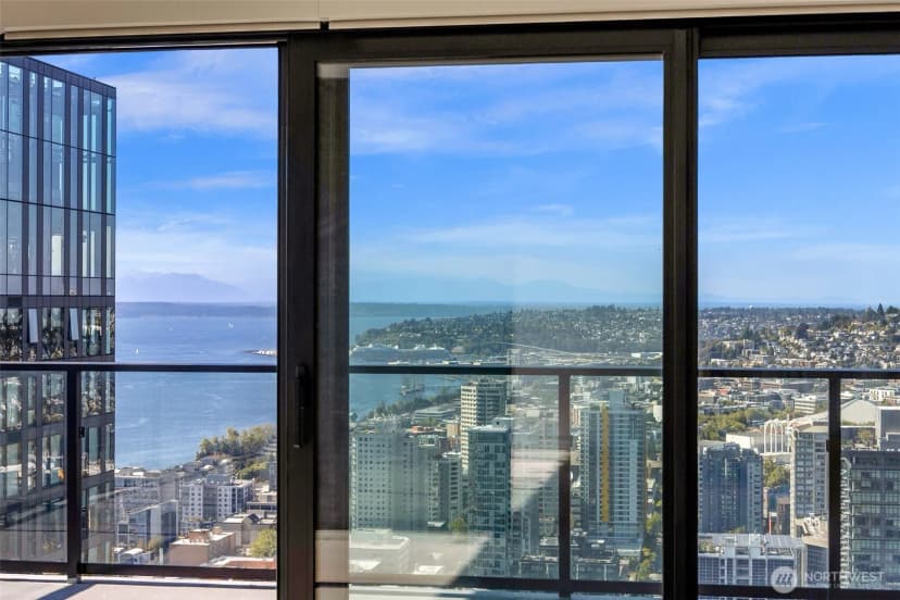 Property photo for 300 Virginia Street #4111, Seattle photo 16