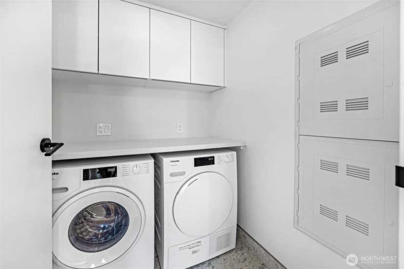 Property photo for 300 Virginia Street #4111, Seattle photo 30