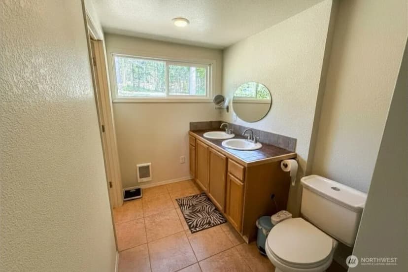 Property photo for 36875 Tamarack Drive Ne, Hansville photo 11