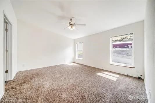 Property photo for 202 Airport Way, Seven Bays photo 19
