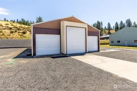 Property photo for 202 Airport Way, Seven Bays photo 25
