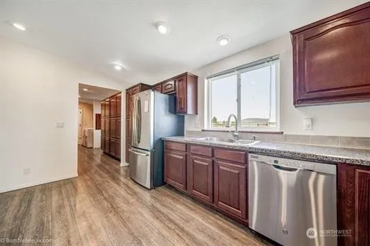 Property photo for 202 Airport Way, Seven Bays photo 14
