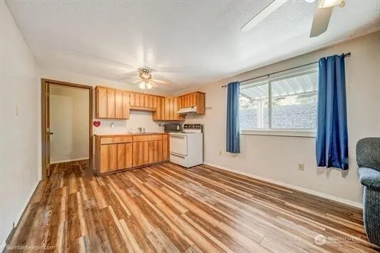 Property photo for 202 Airport Way, Seven Bays photo 32