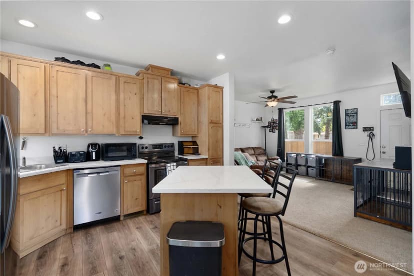 Property photo for 16507 Suntree Court Se, Yelm photo 11