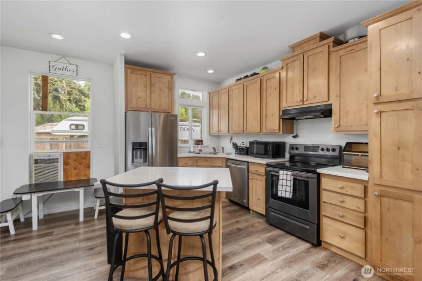 Property photo for 16507 Suntree Court Se, Yelm photo 12