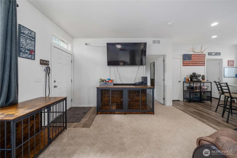Property photo for 16507 Suntree Court Se, Yelm photo 9