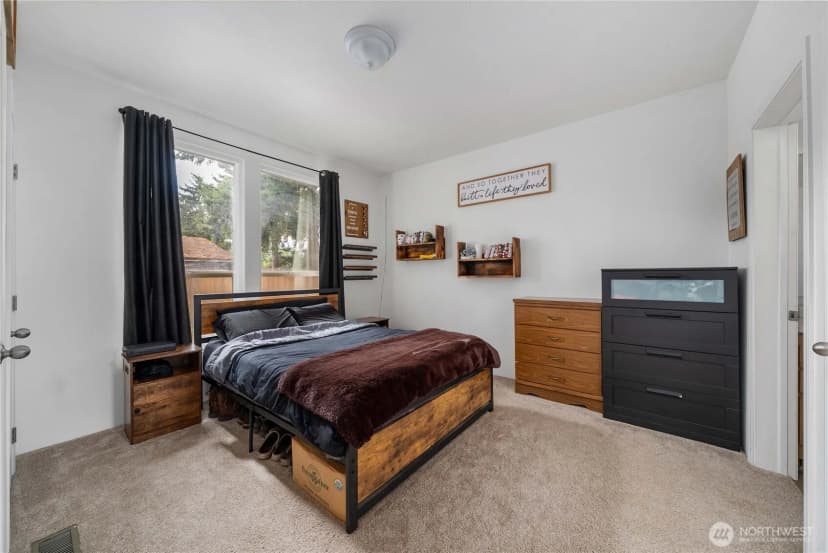 Property photo for 16507 Suntree Court Se, Yelm photo 16