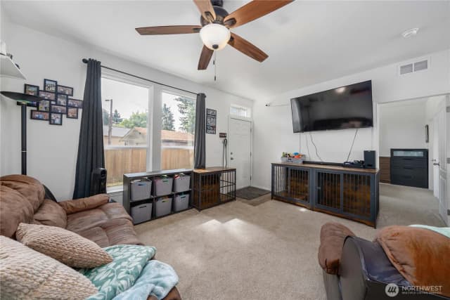 Property photo for 16507 Suntree Court Se, Yelm photo 3