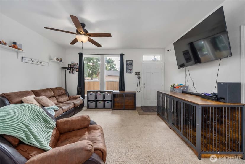 Property photo for 16507 Suntree Court Se, Yelm photo 6