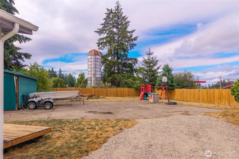 Property photo for 16507 Suntree Court Se, Yelm photo 28