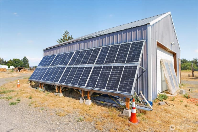 Property photo for 2322 Umptanum Road, Ellensburg photo 2