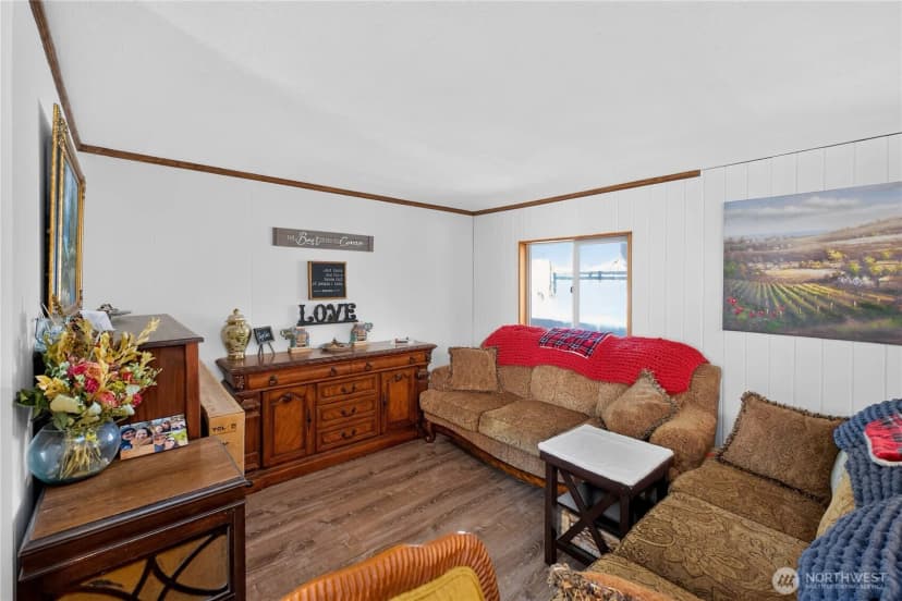 Property photo for 2322 Umptanum Road, Ellensburg photo 10