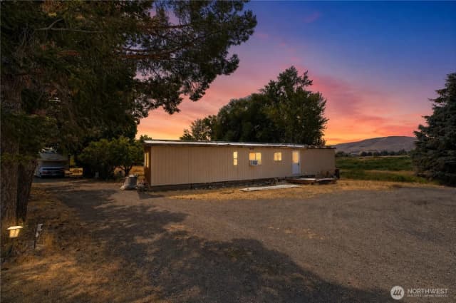 Property photo for 2322 Umptanum Road, Ellensburg
