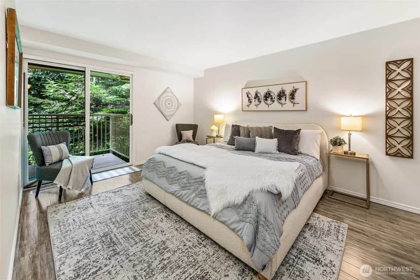 Property photo for 9901 Ne 124th Street #503, Kirkland photo 10