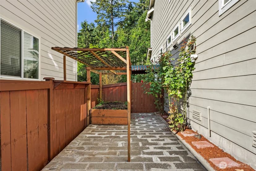 Property photo for 8504 Lackland Court Ne, Lacey photo 16