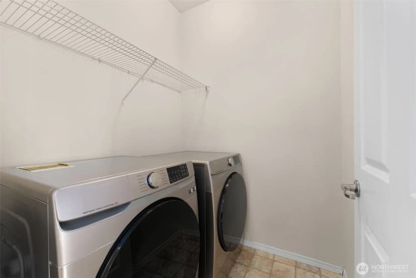Property photo for 8504 Lackland Court Ne, Lacey photo 14