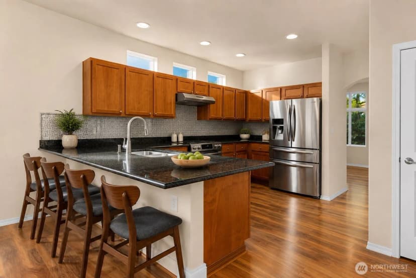 Property photo for 8504 Lackland Court Ne, Lacey photo 5