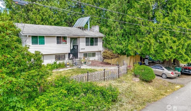 Property photo for 19226 7th Avenue W, Lynnwood photo 4