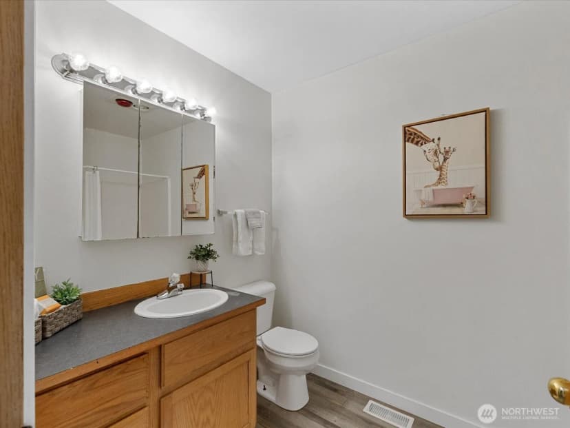 Property photo for 17228 120th Place Ne, Arlington photo 19