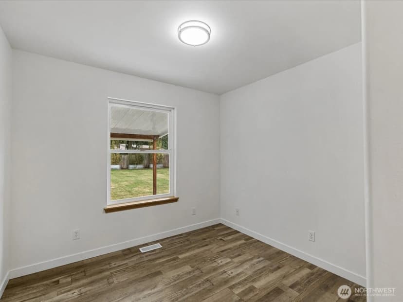 Property photo for 17228 120th Place Ne, Arlington photo 24