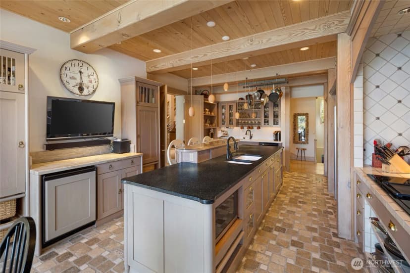 Property photo for 476 De Haro Lane, Friday Harbor photo 14