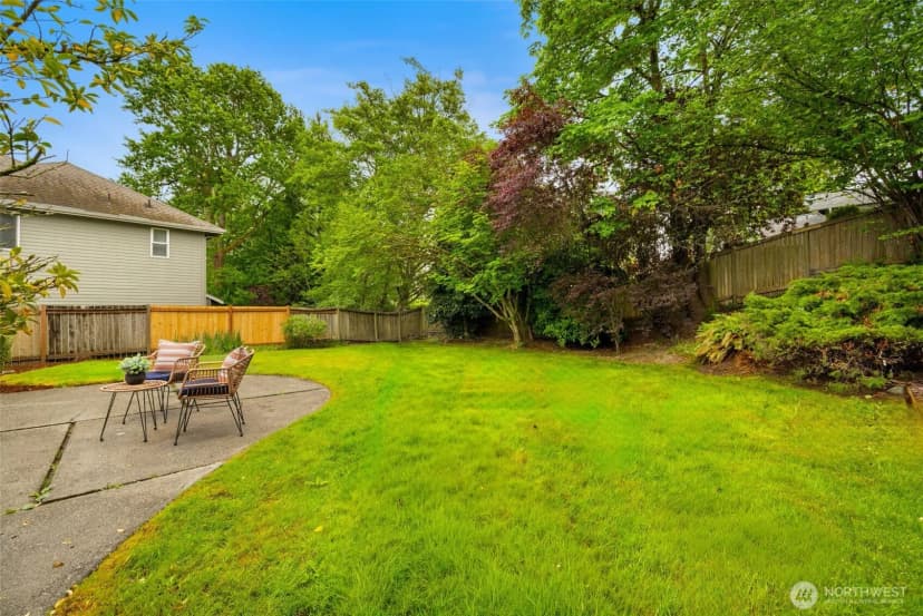 Property photo for 1315 102nd Avenue Ne, Bellevue photo 31