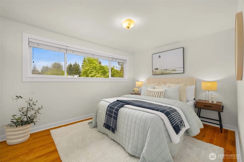 Property photo for 1315 102nd Avenue Ne, Bellevue photo 16