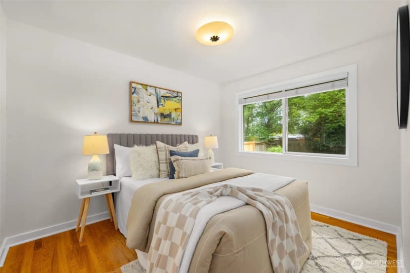 Property photo for 1315 102nd Avenue Ne, Bellevue photo 19