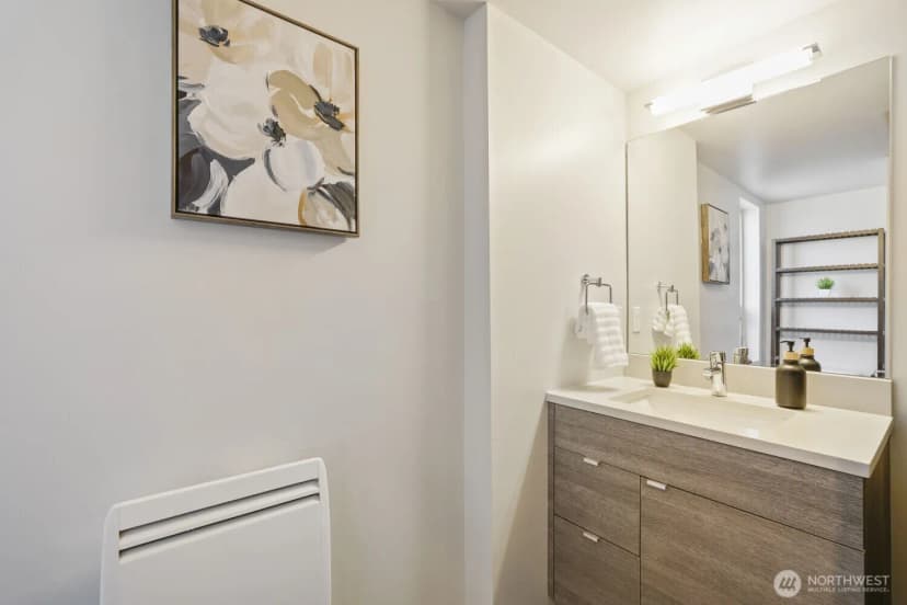 Property photo for 2337 W Plymouth Street, Seattle photo 15