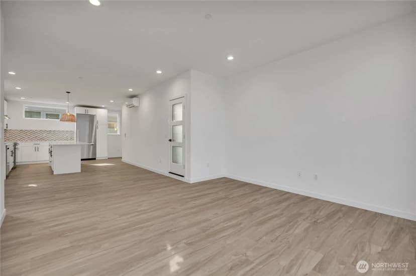 Property photo for 1778 A Alki Avenue Sw, Seattle photo 32