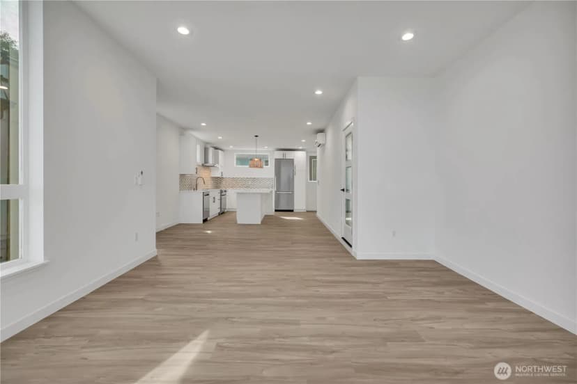 Property photo for 1778 A Alki Avenue Sw, Seattle photo 31