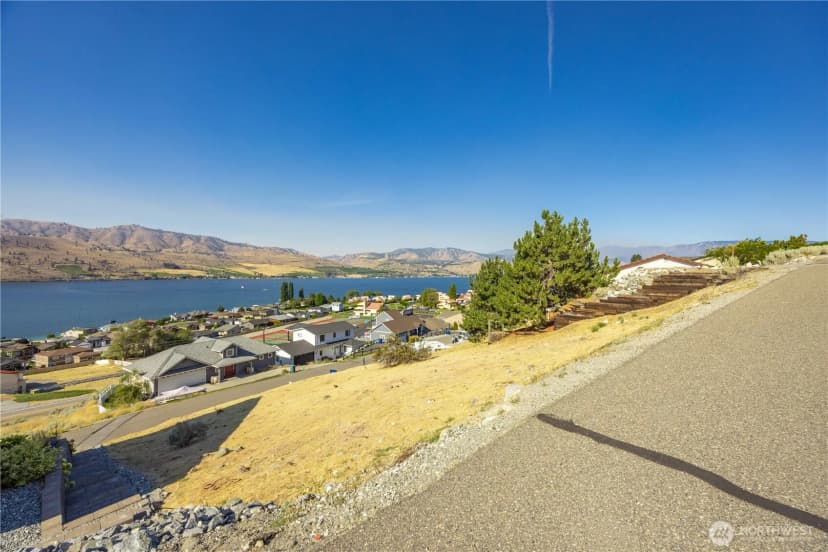 Property photo for 115 San Remo Ln, Chelan photo 9