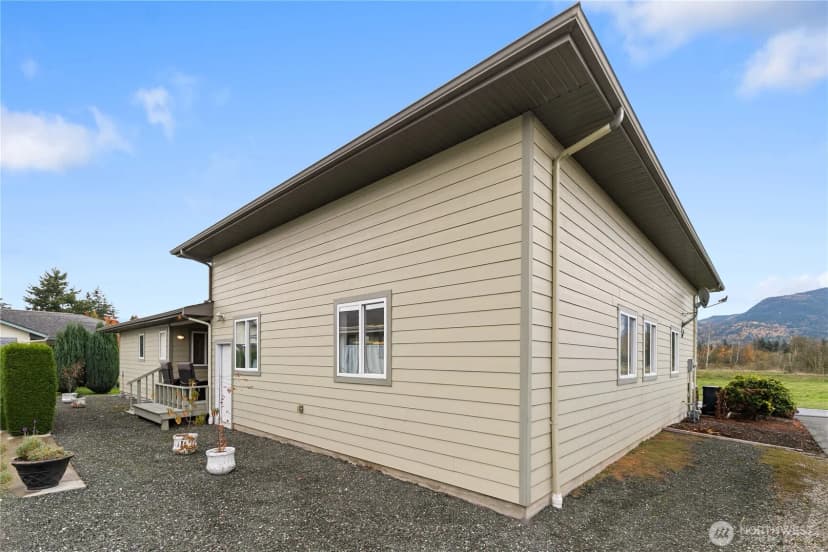Property photo for 107 South Pass Road #14, Nooksack photo 28
