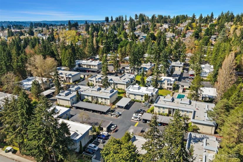 Property photo for 1606 103rd Place Ne #k5, Bellevue photo 23