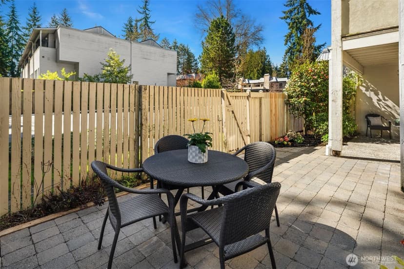 Property photo for 1606 103rd Place Ne #k5, Bellevue photo 17