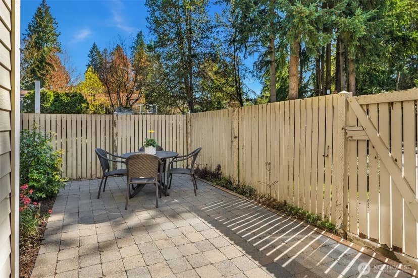 Property photo for 1606 103rd Place Ne #k5, Bellevue photo 16