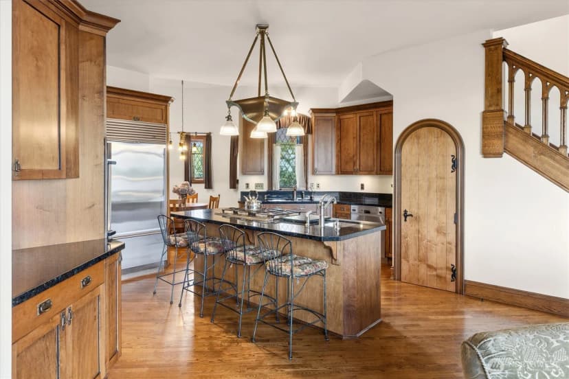Property photo for 4725 W Mercer Way, Mercer Island photo 15