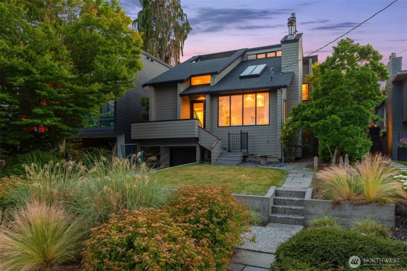 Property photo for 1819 39th Avenue E, Seattle photo 36